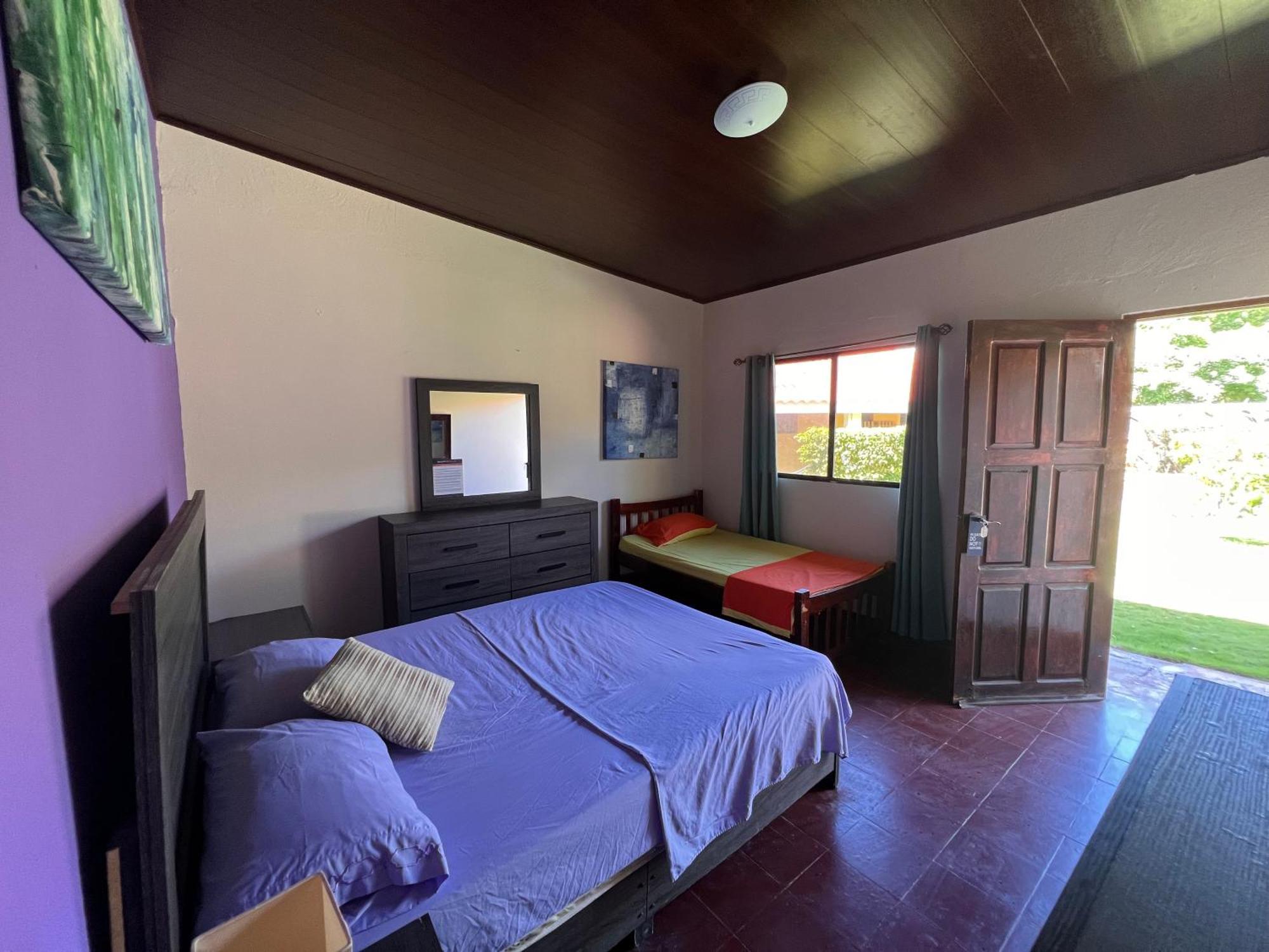 Solid Surf Camp Hostel Nicaragua Transito Bagian luar foto